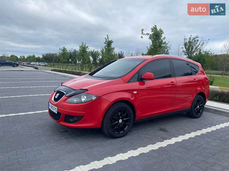 Минивэн SEAT Altea XL 2010 в Ирпене