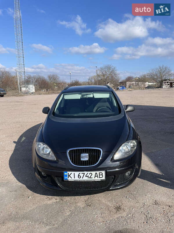 Мінівен SEAT Altea XL 2008 в Козелеці
