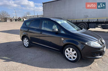 Минивэн SEAT Altea XL 2008 в 