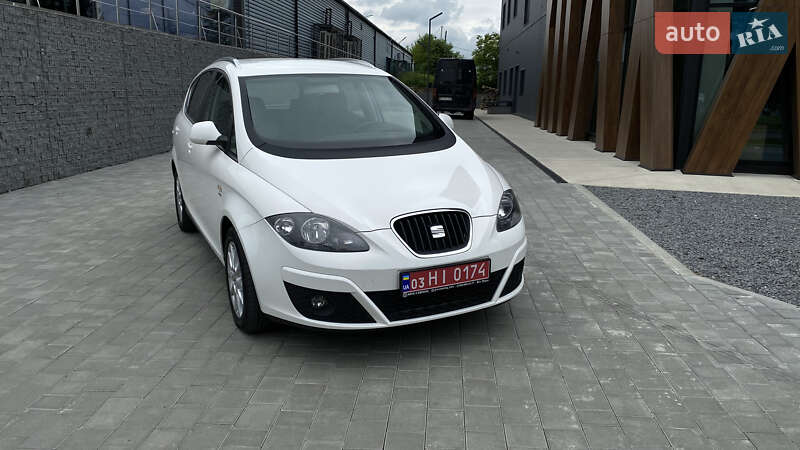 Минивэн SEAT Altea XL 2012 в 