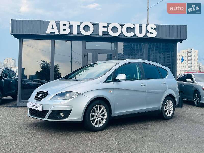 Минивэн SEAT Altea XL 2010 в Киеве