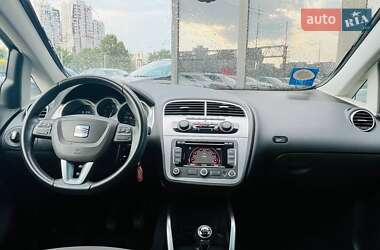 Минивэн SEAT Altea XL 2010 в 