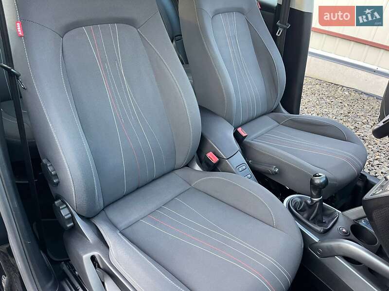 Мінівен SEAT Altea XL 2013 в Луцьку