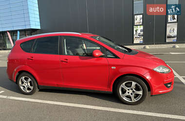 Минивэн SEAT Altea XL 2009 в 