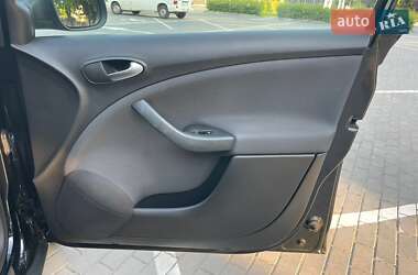 Минивэн SEAT Altea XL 2013 в 