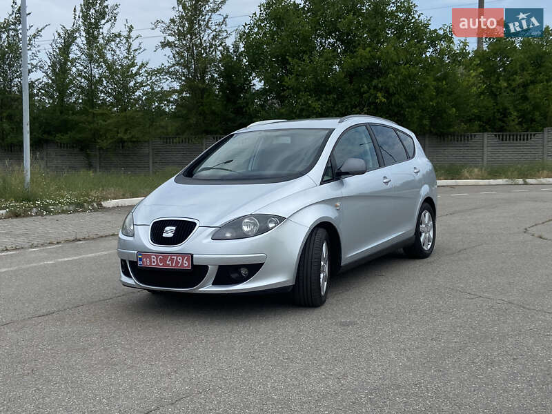 Минивэн SEAT Altea XL 2010 в Запорожье