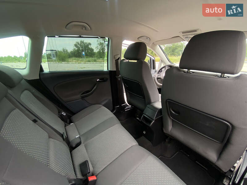 Минивэн SEAT Altea XL 2010 в Запорожье
