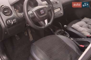 Минивэн SEAT Altea XL 2013 в 
