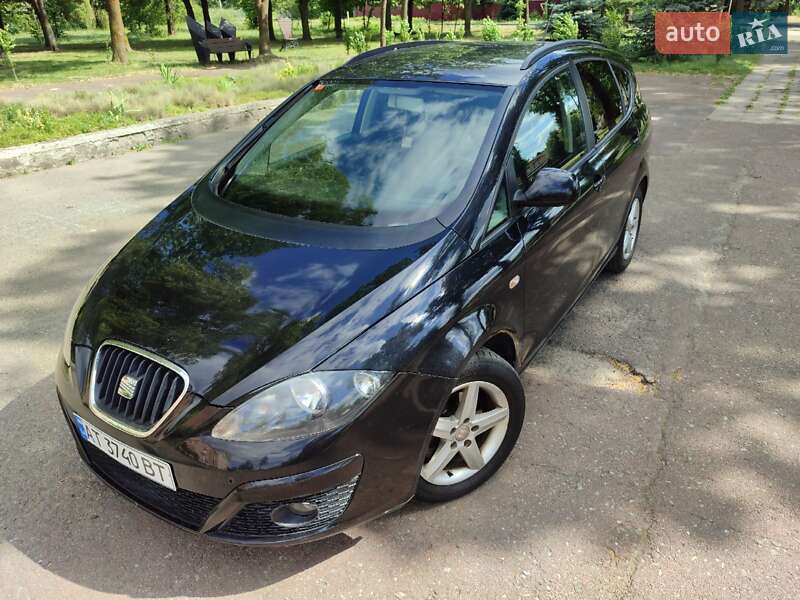 Минивэн SEAT Altea XL 2011 в Калуше