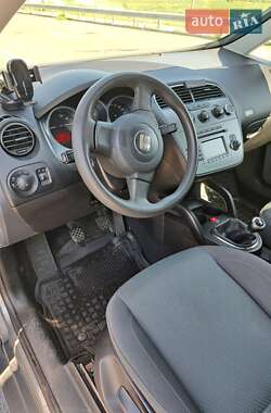 Минивэн SEAT Altea XL 2008 в 