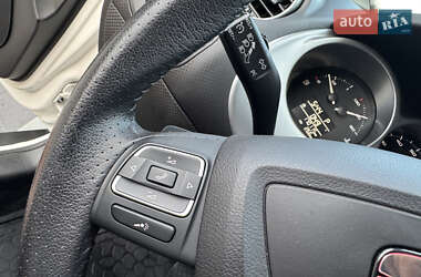 Минивэн SEAT Altea XL 2009 в 