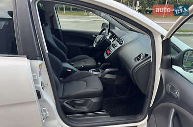 Минивэн SEAT Altea XL 2009 в 