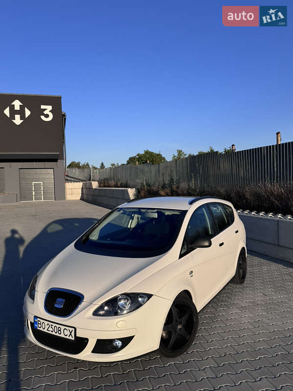 Минивэн SEAT Altea XL 2008 в Тернополе