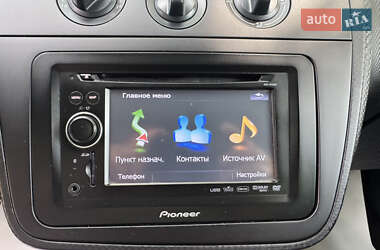 Минивэн SEAT Altea XL 2010 в 