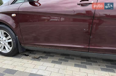 Минивэн SEAT Altea XL 2008 в Киеве