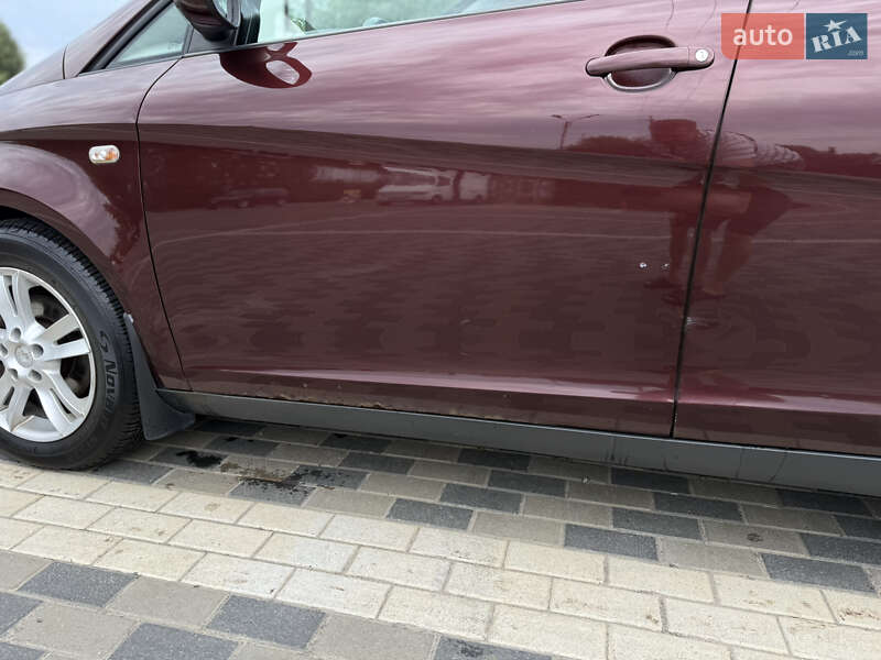 Минивэн SEAT Altea XL 2008 в Киеве