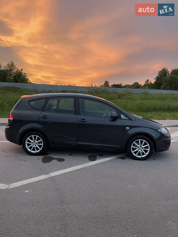 Минивэн SEAT Altea XL 2011 в Львове