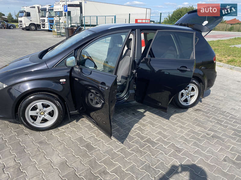 Минивэн SEAT Altea XL 2008 в Луцке фото 43 Минивэн SEAT Altea XL 2008 в Луцке