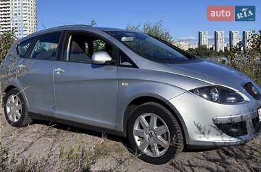 Минивэн SEAT Altea XL 2008 в 
