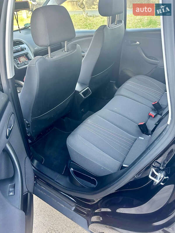 Минивэн SEAT Altea XL 2012 в Староконстантинове