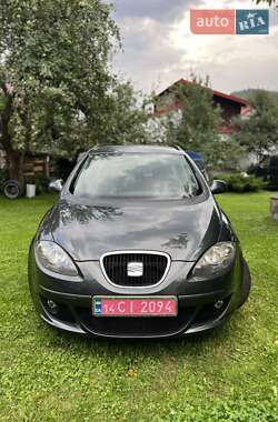 Минивэн SEAT Altea XL 2009 в 