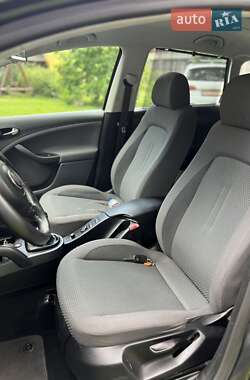 Минивэн SEAT Altea XL 2009 в 