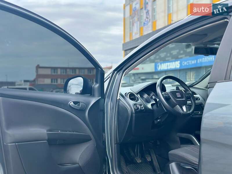 Минивэн SEAT Altea XL 2012 в Виннице