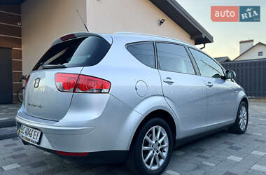 Минивэн SEAT Altea XL 2011 в 