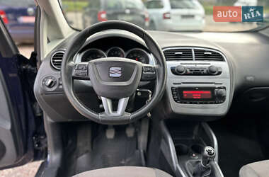 Минивэн SEAT Altea XL 2009 в 