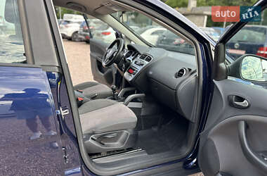 Минивэн SEAT Altea XL 2009 в 
