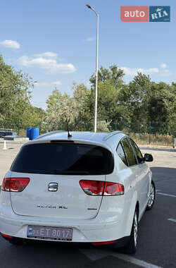 Минивэн SEAT Altea XL 2010 в 