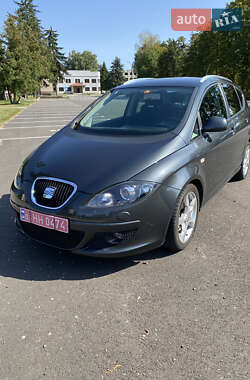 Минивэн SEAT Altea XL 2009 в Луцке