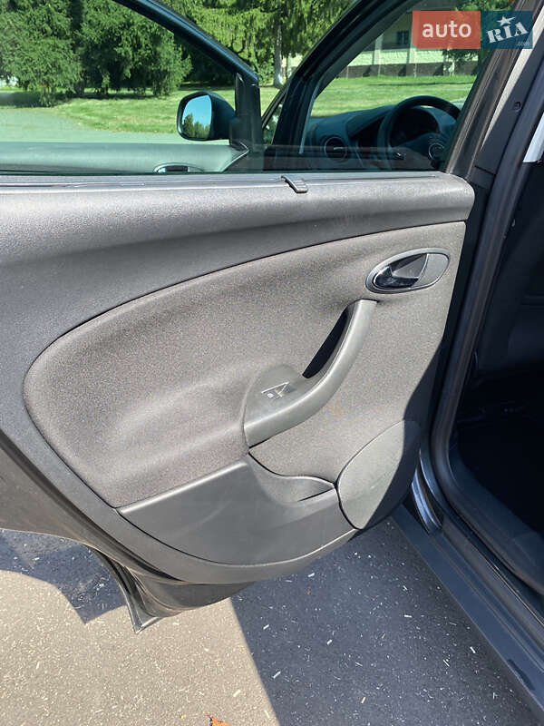 Минивэн SEAT Altea XL 2009 в Луцке фото 25 Минивэн SEAT Altea XL 2009 в Луцке