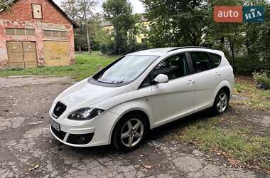 Минивэн SEAT Altea XL 2010 в 