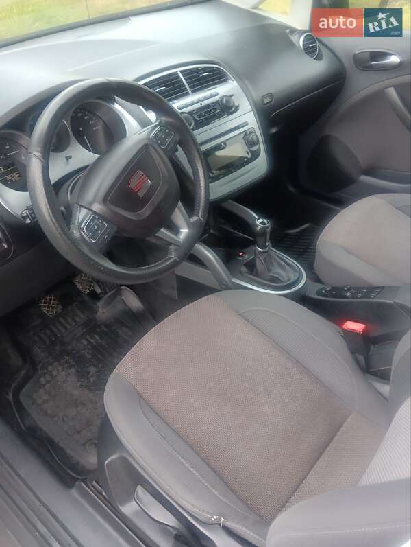 Минивэн SEAT Altea XL 2010 в Луцке