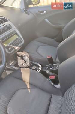 Минивэн SEAT Altea XL 2011 в 
