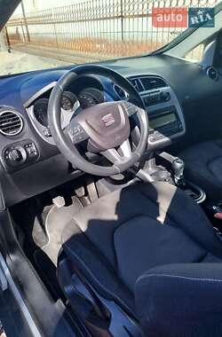 Минивэн SEAT Altea XL 2011 в 