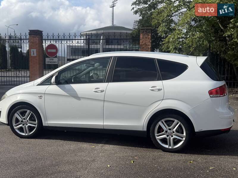 Минивэн SEAT Altea XL 2012 в Александрие