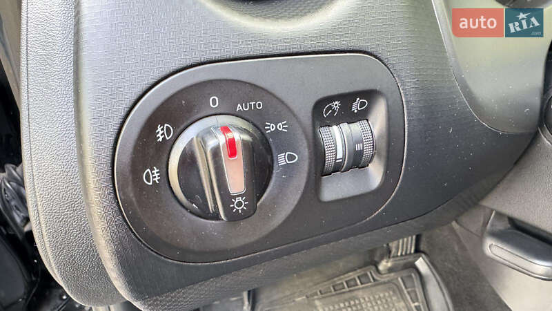 Минивэн SEAT Altea XL 2015 в Новомосковске