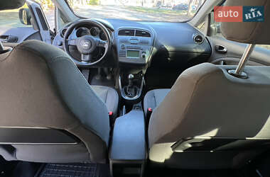 Мінівен SEAT Altea XL 2007 в  фото 14 Мінівен SEAT Altea XL 2007 в