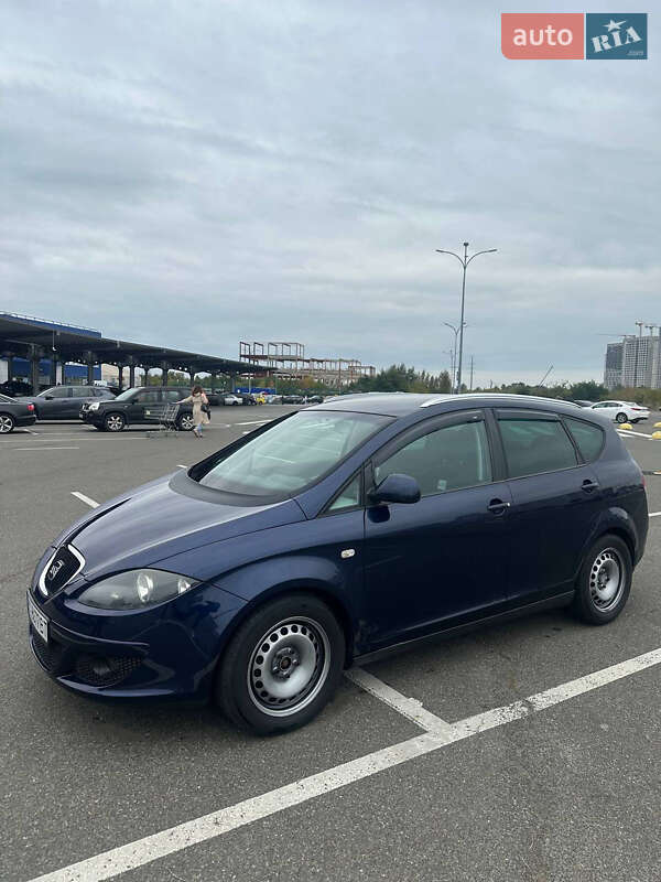 Минивэн SEAT Altea XL 2006 в Киеве
