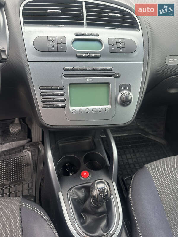 Минивэн SEAT Altea XL 2006 в Киеве