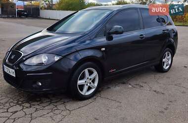Мінівен SEAT Altea XL 2011 в 