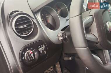 Мінівен SEAT Altea XL 2011 в 