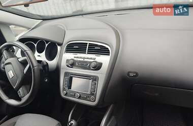 Минивэн SEAT Altea XL 2013 в 