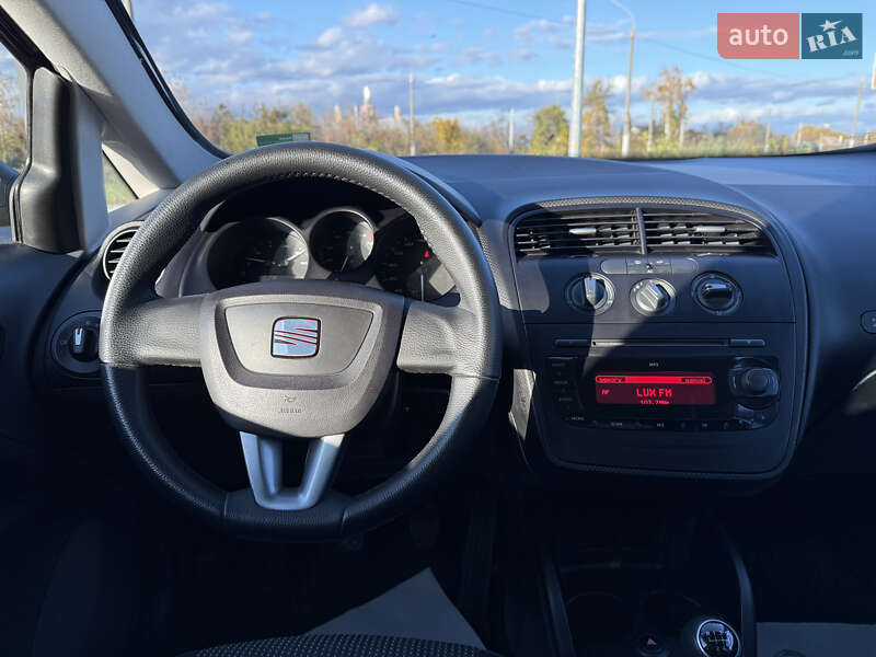 Мінівен SEAT Altea XL 2009 в Житомирі