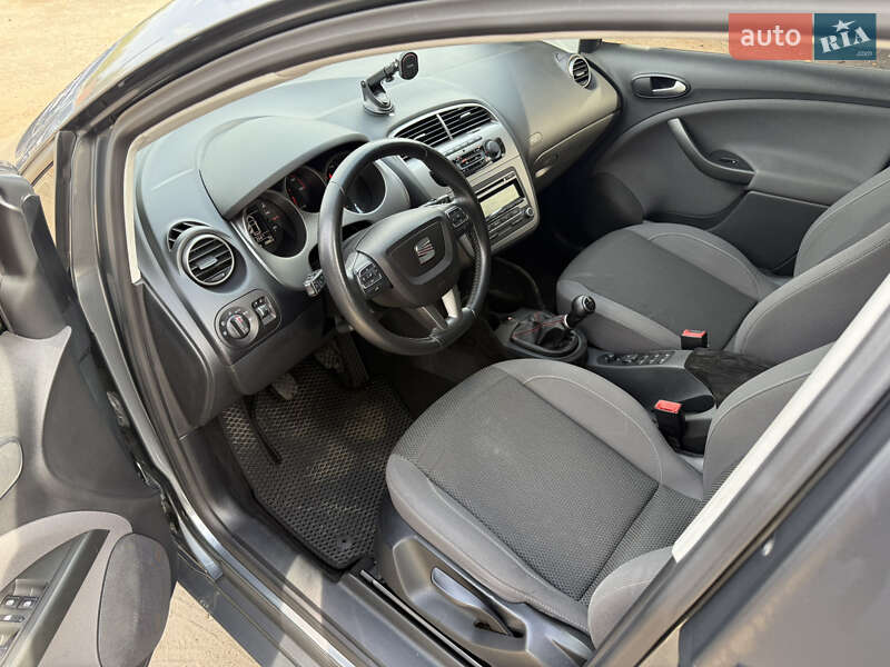 Мінівен SEAT Altea XL 2015 в Шостці