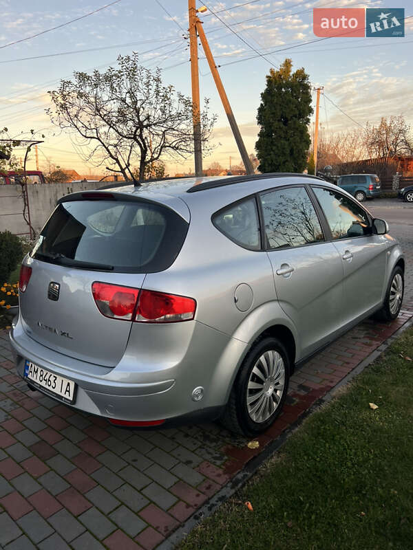 Минивэн SEAT Altea XL 2010 в Житомире