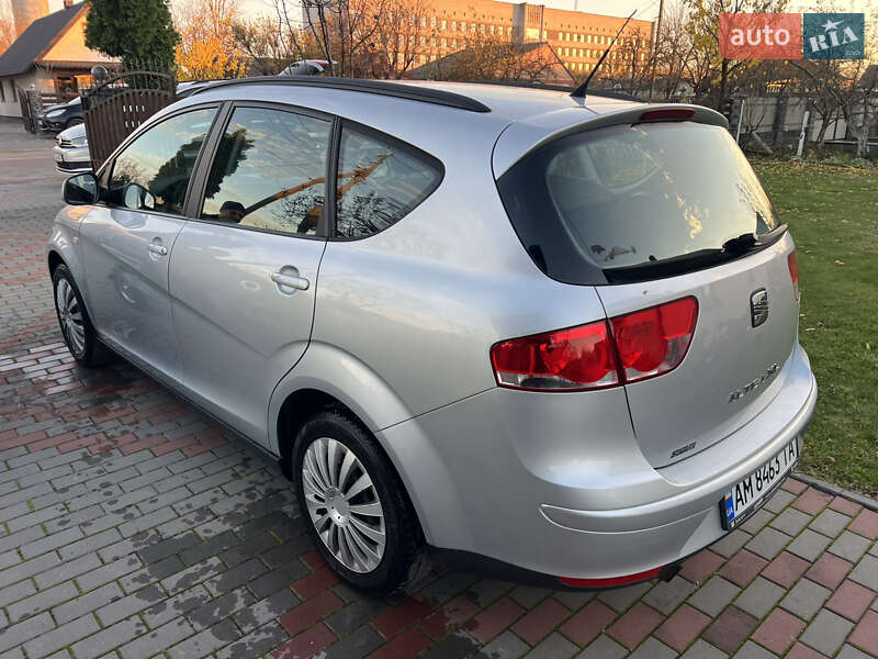 Минивэн SEAT Altea XL 2010 в Житомире