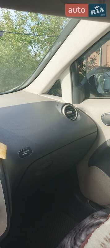 Минивэн SEAT Altea XL 2009 в Переяславе